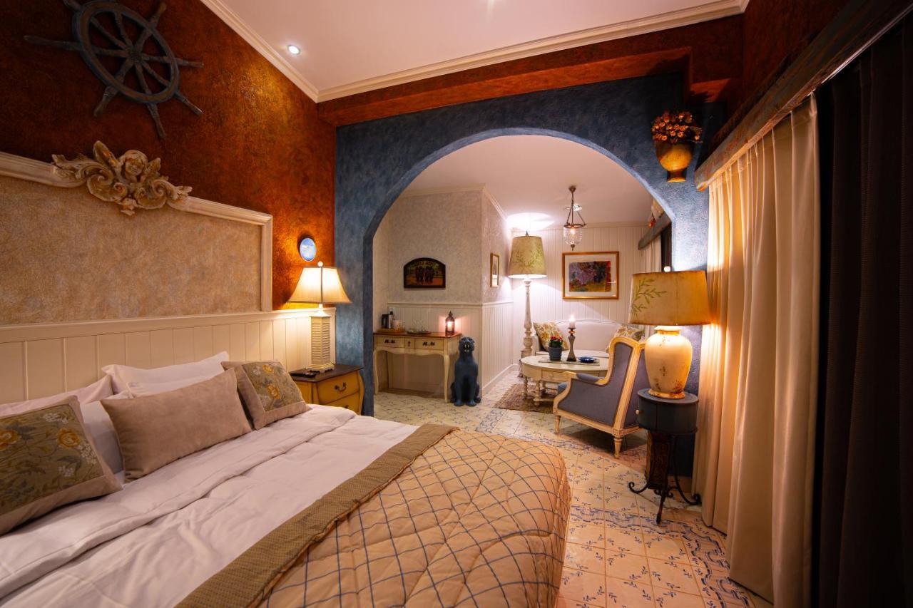 Aparthotel Paul's Fantasia Boutique *